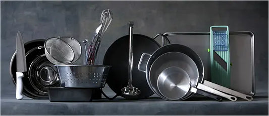 Best 10 Minimalist Cooking Tools That Belong in Every Studio Kitchen