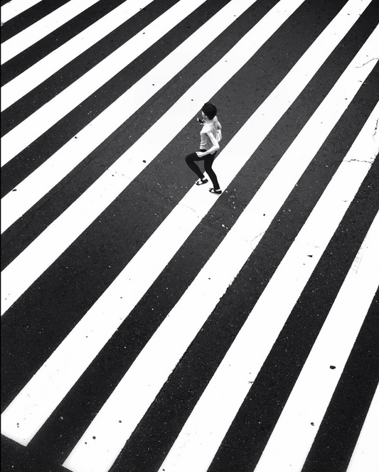 Akihito Nagata: Mastering the Art of Black and White Street Photography