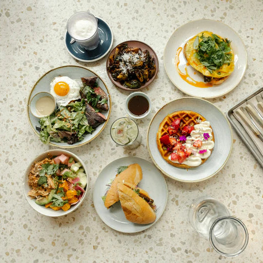 TWO HANDS | AUSTIN TEXAS